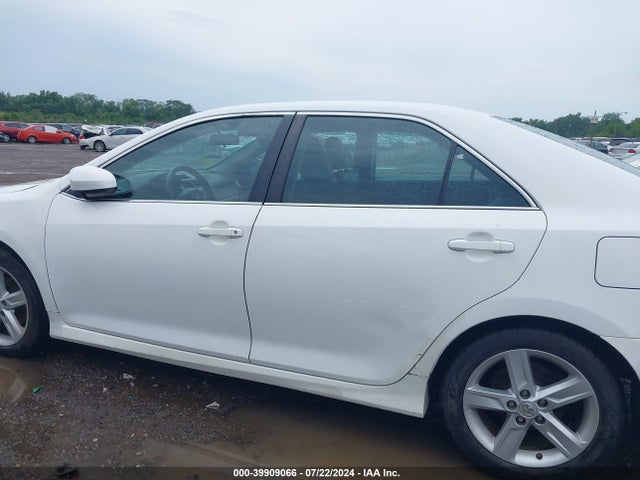 Toyota CAMRY SE 2014 4T1BF1FK1EU402143 Image 14