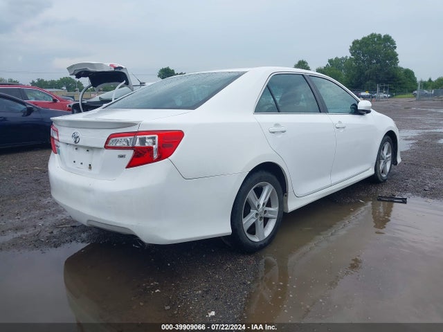 Toyota CAMRY SE 2014 4T1BF1FK1EU402143 Image 4