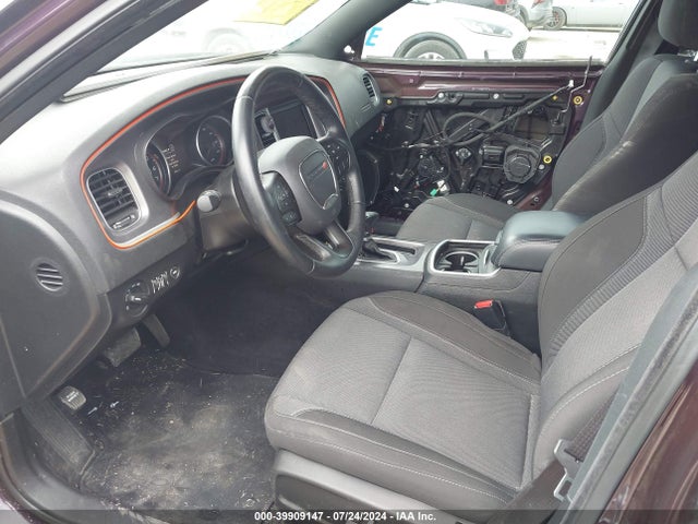39909147 :رقم المزاد ، 2C3CDXBG0NH235297 vin ، 2022 Dodge Charger Sxt Rwd مزاد بيع