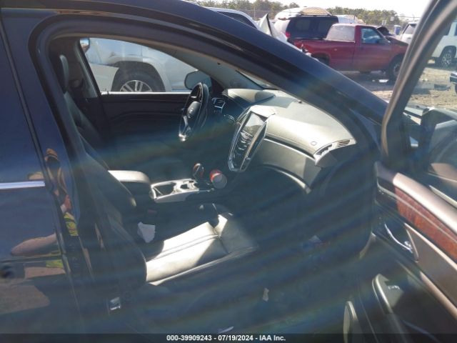3GYFNBE38FS624876 Cadillac Srx Luxury Collection