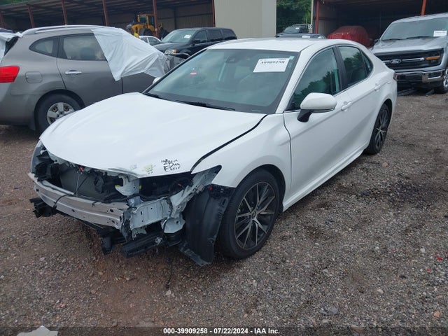 Toyota CAMRY SE 2022 4T1G11AK3NU060397 Image 2