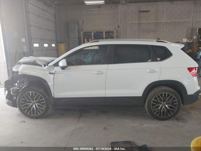 3VV2X7B2XNM039387 Volkswagen Taos 1.5t Sel