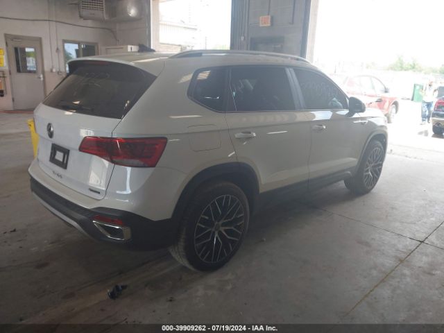 3VV2X7B2XNM039387 Volkswagen Taos 1.5t Sel