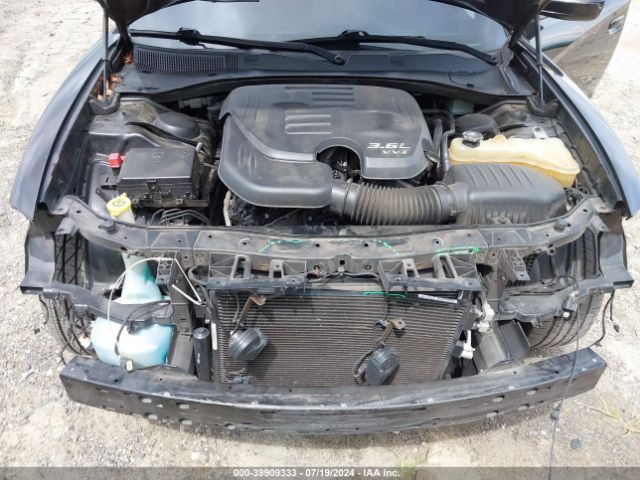 2C3CDXHG7JH326391 Dodge Charger Sxt Plus