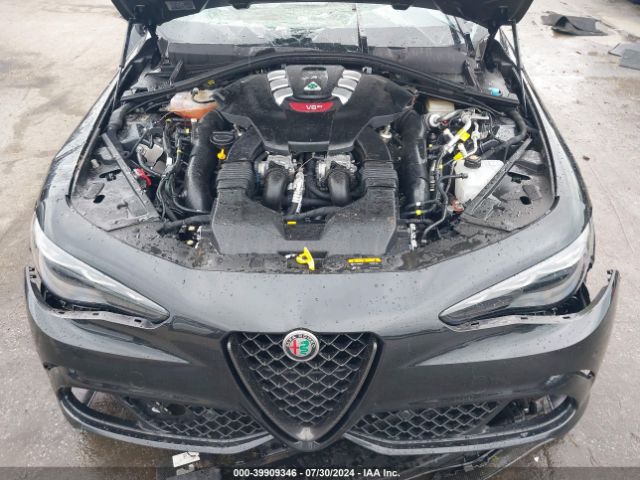 ZARFAMEV8R7684342 Alfa Romeo Giulia Quadrifoglio Carbon