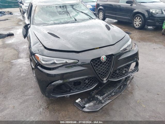 ZARFAMEV8R7684342 Alfa Romeo Giulia Quadrifoglio Carbon
