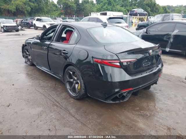 ZARFAMEV8R7684342 Alfa Romeo Giulia Quadrifoglio Carbon