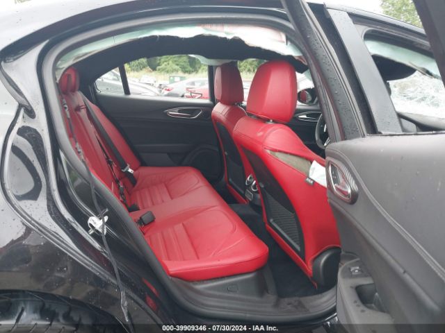 ZARFAMEV8R7684342 Alfa Romeo Giulia Quadrifoglio Carbon