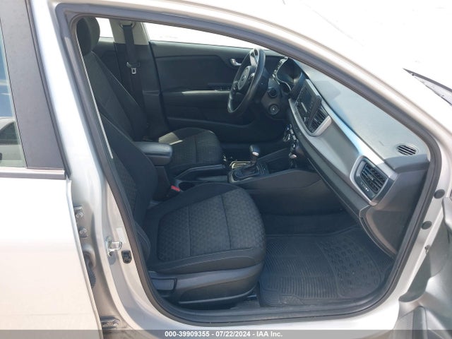 KIA RIO S 2018 3KPA24AB2JE076379 Image 5