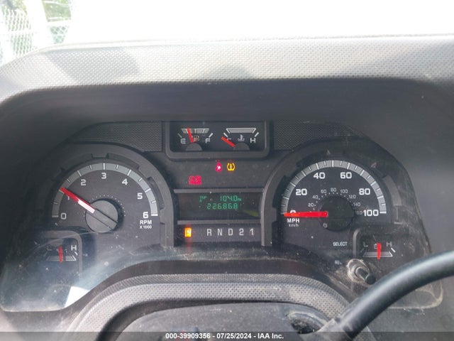 Ford E-250 Commercial 2014 1FTNS2EW1EDB02528 Image 7