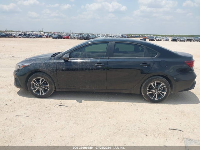 Продажа на аукционе авто 2024 Kia Forte Lxs, vin: 3KPF24ADXRE749387, номер лота: 39909389