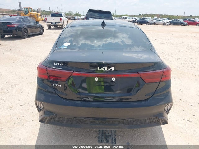 Продажа на аукционе авто 2024 Kia Forte Lxs, vin: 3KPF24ADXRE749387, номер лота: 39909389