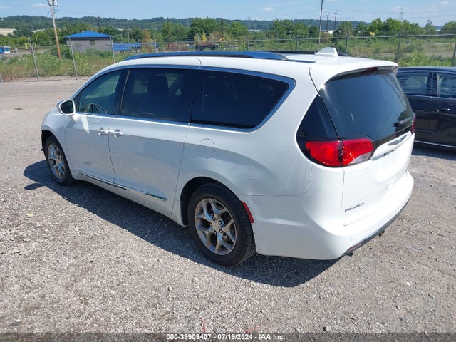 2C4RC1GGXHR744553 Chrysler Pacifica Limited