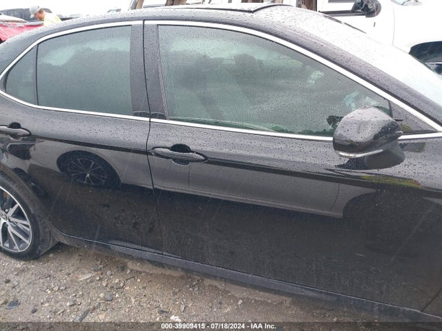 Toyota CAMRY XLE 2024 4T1F11AK8RU229279 Image 13