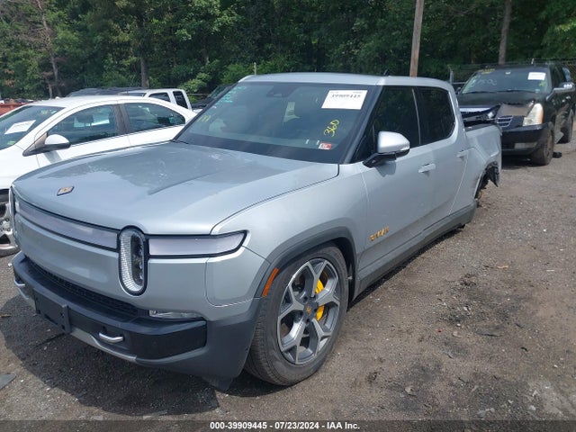 Rivian R1t Adventure 2022 7FCTGAAA5NN016933 Image 2