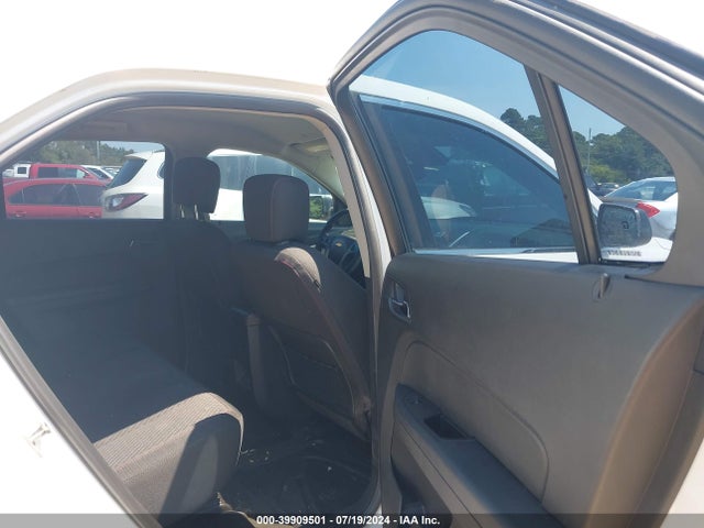 Chevrolet EQUINOX LS 2015 1GNALAEK0FZ101062 Image 8