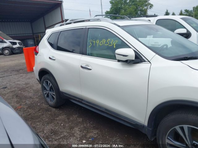 5N1AT2MVXHC872804 Nissan Rogue Sl