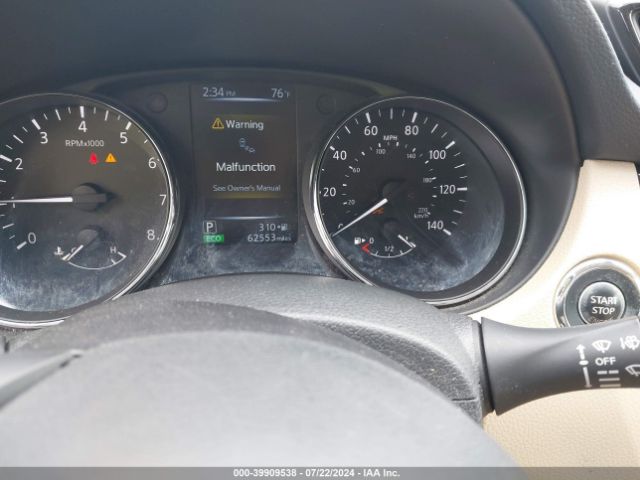 5N1AT2MVXHC872804 Nissan Rogue Sl