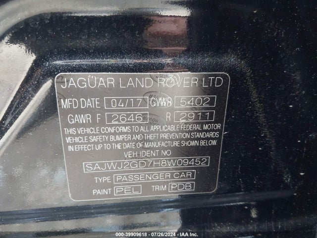 2017 JAGUAR XJ SAJWJ2GD7H8W09452 Photo 8