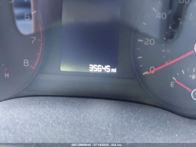 3KPA25AD3PE560335 KIA Rio 5-door S