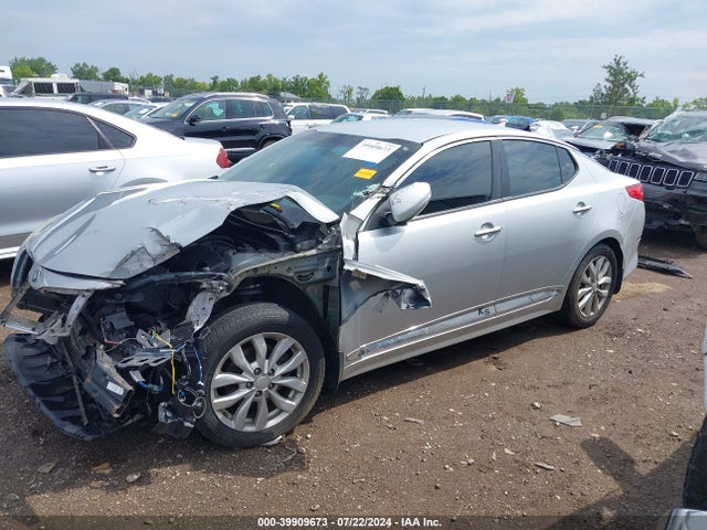 KIA Optima Lx 2015 5XXGM4A75FG470828 Image 2