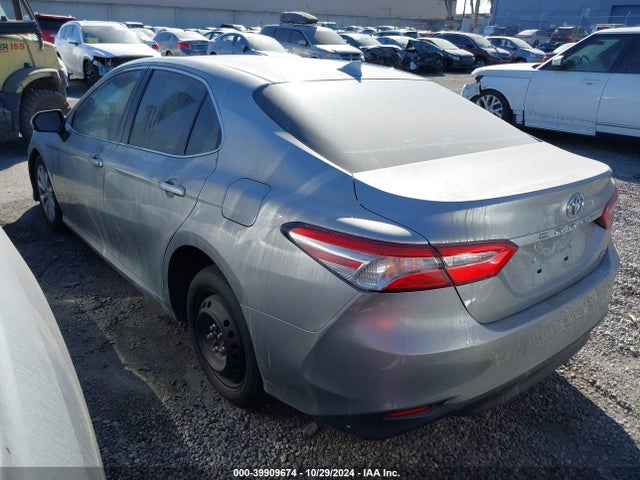 Toyota CAMRY LE 2019 4T1B11HK2KU224671 Image 3