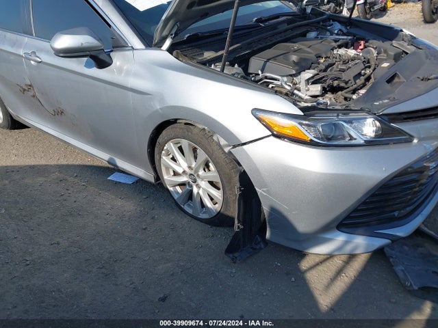 Toyota CAMRY LE 2019 4T1B11HK2KU224671 Image 6
