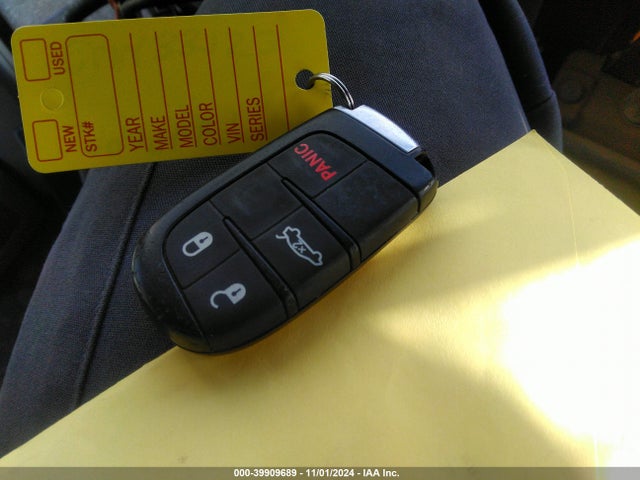 1C3CCCDGXGN139647 Chrysler 200 S