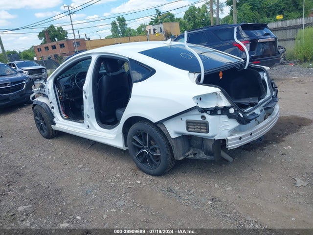 1C3CCCDGXGN139647 Chrysler 200 S