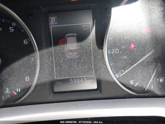 Toyota RAV4 LE 2018 JTMZFREV8JJ735870 Image 15