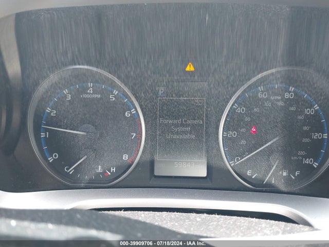 Toyota RAV4 LE 2018 JTMZFREV8JJ735870 Image 7