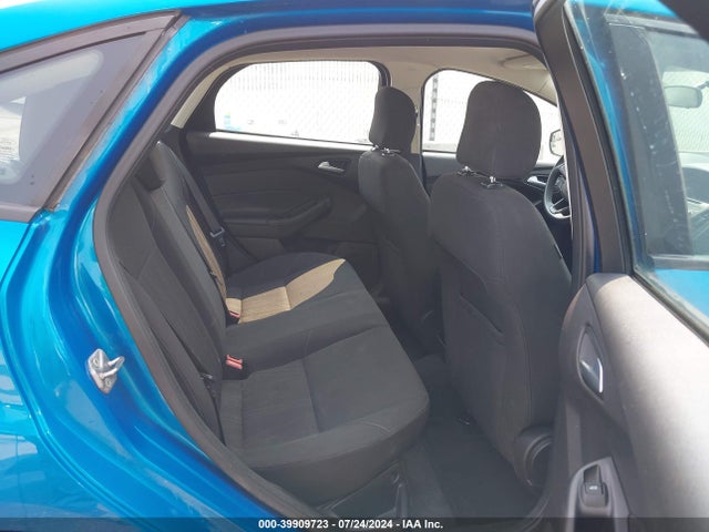 Ford FOCUS SE 2016 1FADP3F21GL238221 Image 8