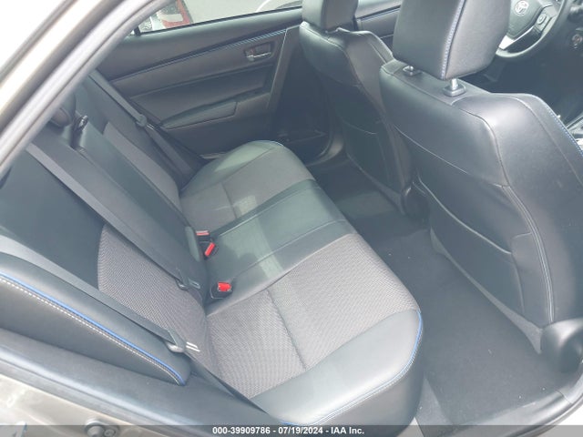 Toyota COROLLA SE 2018 5YFBURHE2JP780947 Image 8