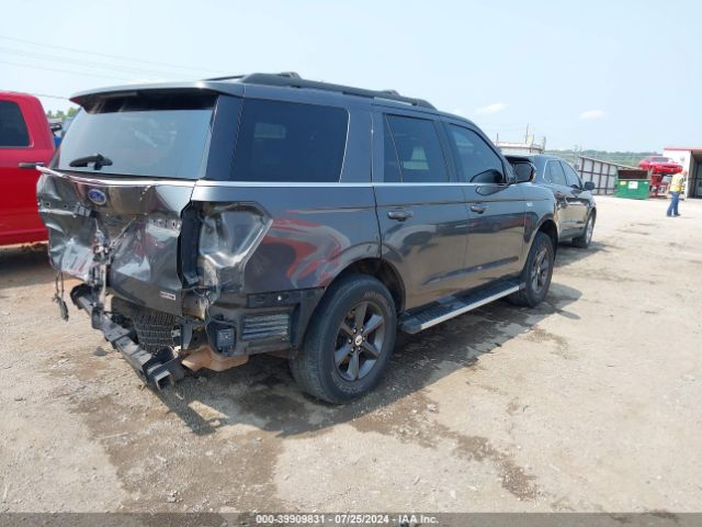 1FMJU1JT5JEA70570 Ford Expedition Xlt