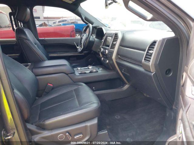 1FMJU1JT5JEA70570 Ford Expedition Xlt