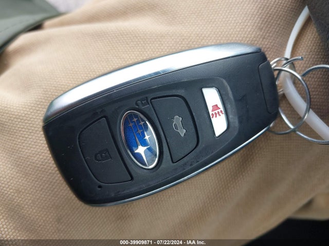 JF1GUAFC8R8331813 Subaru Impreza Sport 5-door