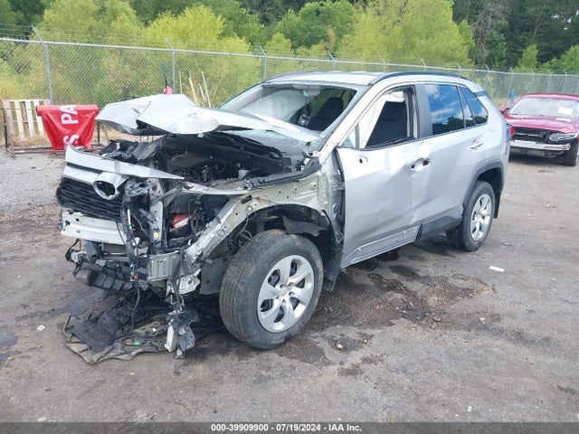 Toyota RAV4 LE 2020 2T3H1RFV1LW098558 Image 2