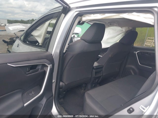 Toyota RAV4 LE 2020 2T3H1RFV1LW098558 Image 8