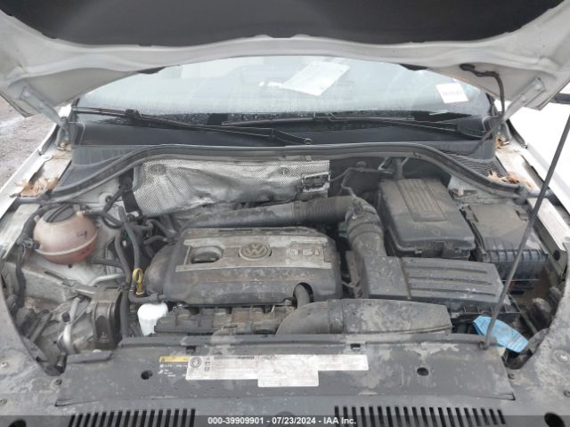 WVGAV7AX9FW507040 Volkswagen TIGUAN SE