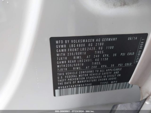 WVGAV7AX9FW507040 Volkswagen TIGUAN SE