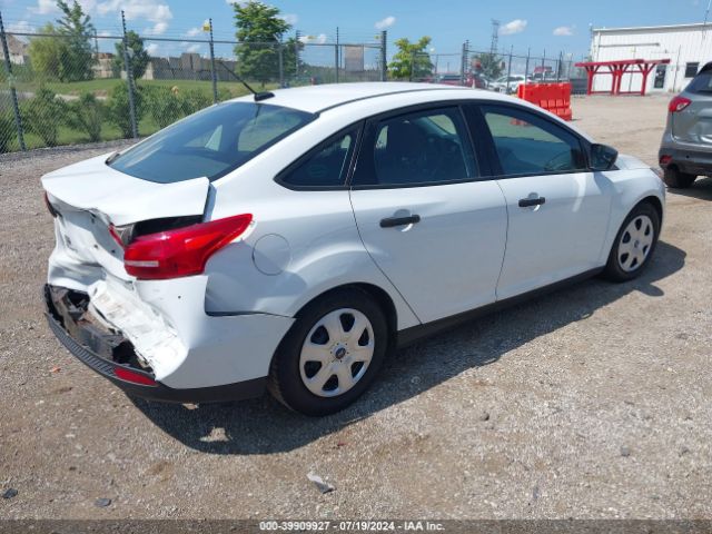 1FADP3E27GL211297 Ford FOCUS S