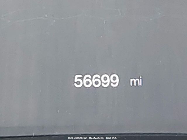 3C4NJCBB8JT233731 Jeep Compass Latitude Fwd