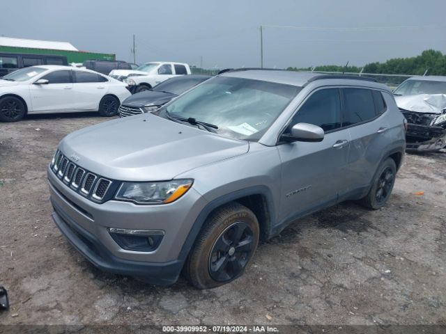 3C4NJCBB8JT233731 Jeep Compass Latitude Fwd
