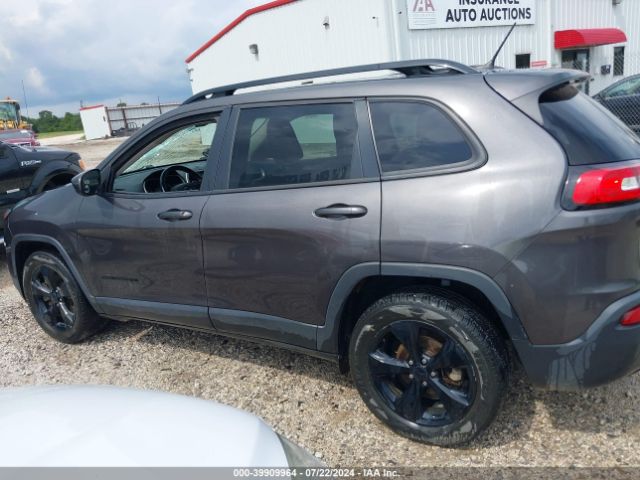 1C4PJLCB7JD545102 Jeep Cherokee Latitude Fwd