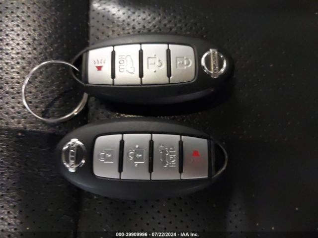 5N1AT2MVXFC904048 Nissan Rogue Sl