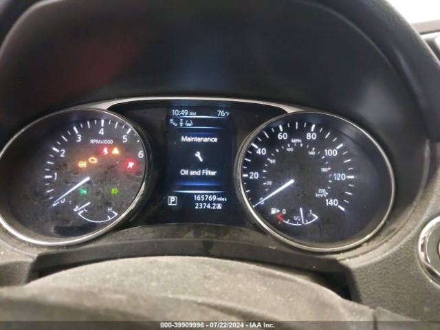 5N1AT2MVXFC904048 Nissan Rogue Sl