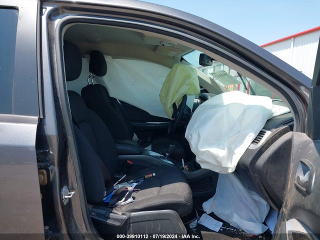 3C4PDCAB8JT529298 Dodge JOURNEY SE