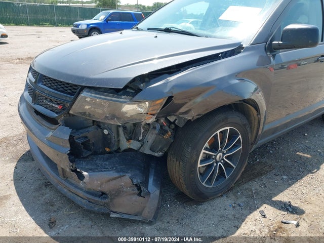 3C4PDCAB8JT529298 Dodge JOURNEY SE