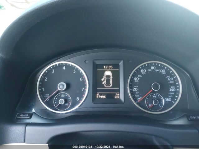 WVGAV7AX9FW596379 Volkswagen TIGUAN SE