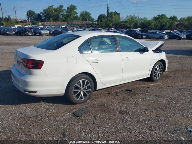 3VWDB7AJXHM277711 Volkswagen Jetta 1.4t Se